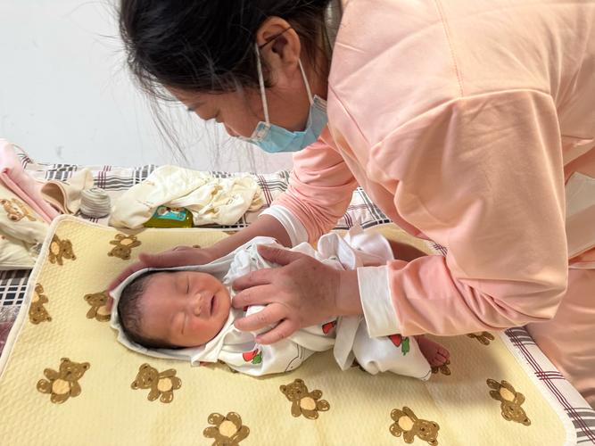 家政奶妈服务如何选择才靠谱？
