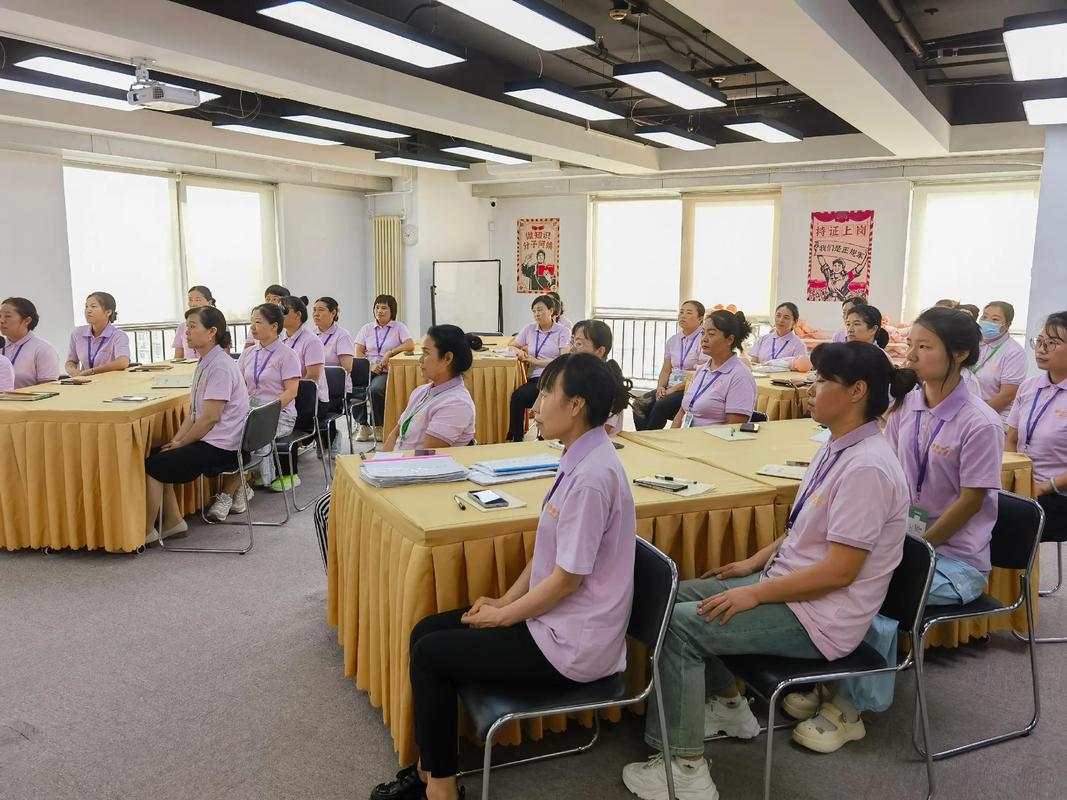 哪里有正规家政培训学校？