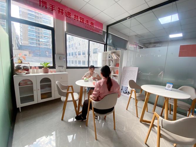 “哪家家政公司规模最大？全国排名第一的品牌推荐”