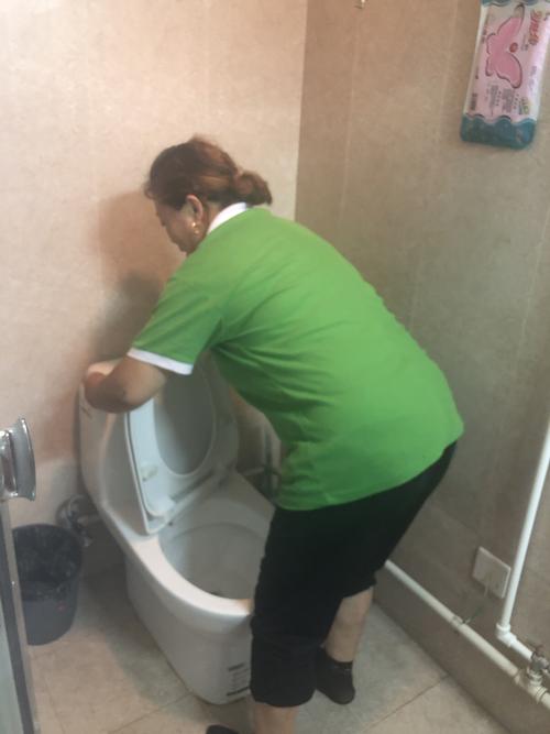 南京家政服务网哪家靠谱？如何选择优质家政公司？