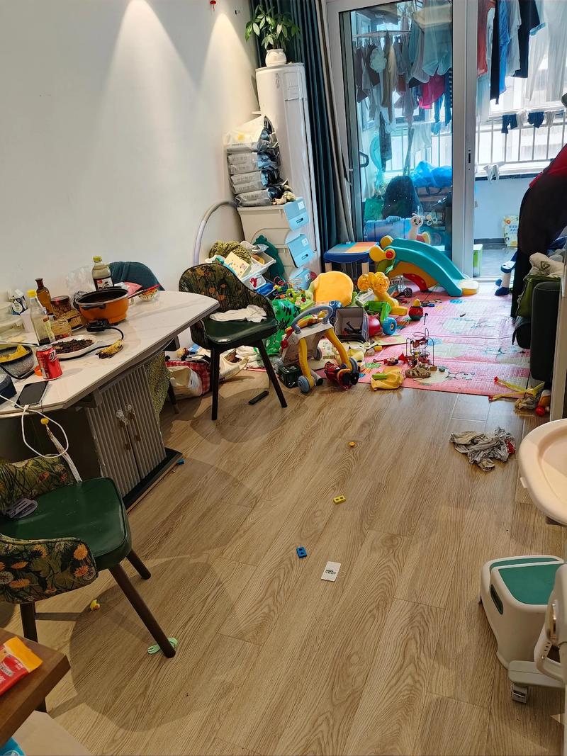 家政乱象频发，如何选到靠谱的保洁服务？