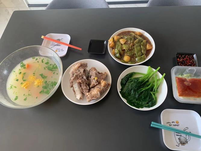 家政老师需要具备哪些专业技能和证书？