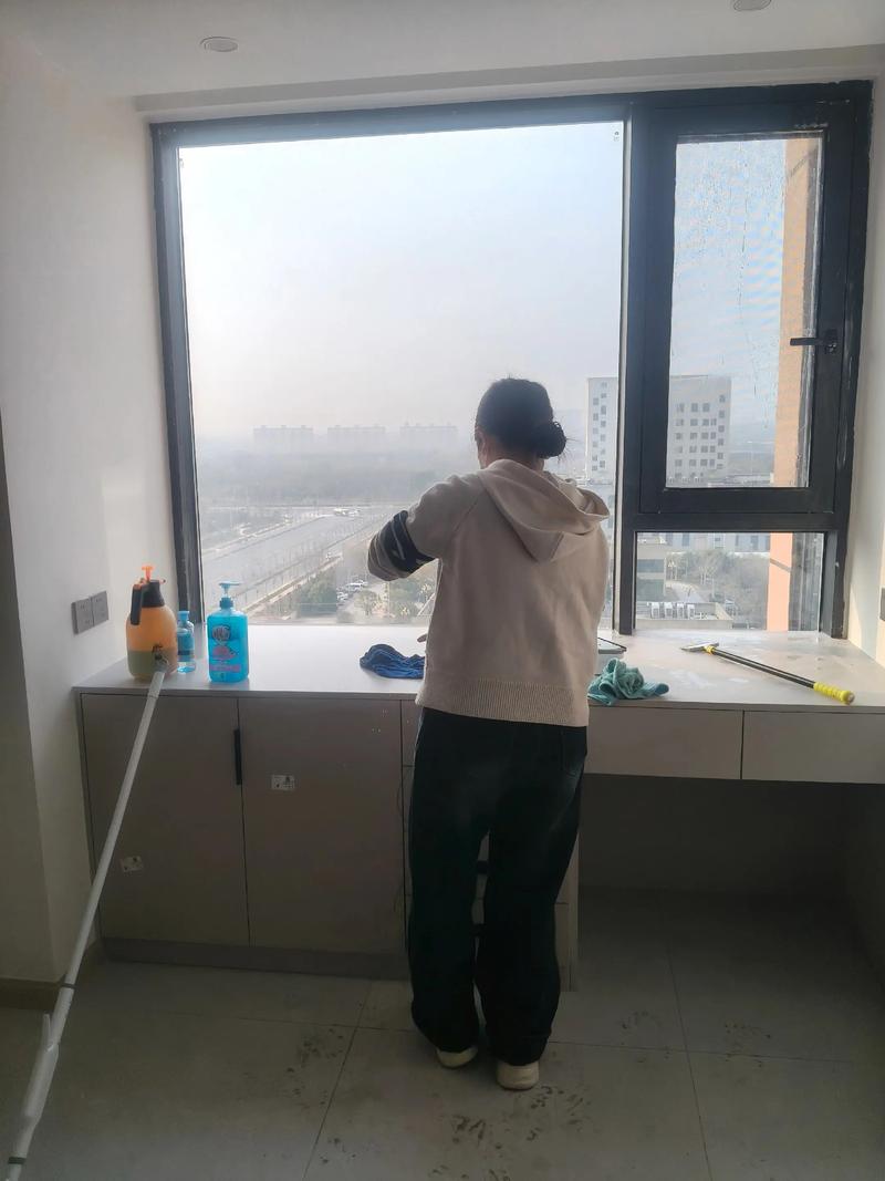 家政妇在线服务靠谱吗？如何选择合适的平台？