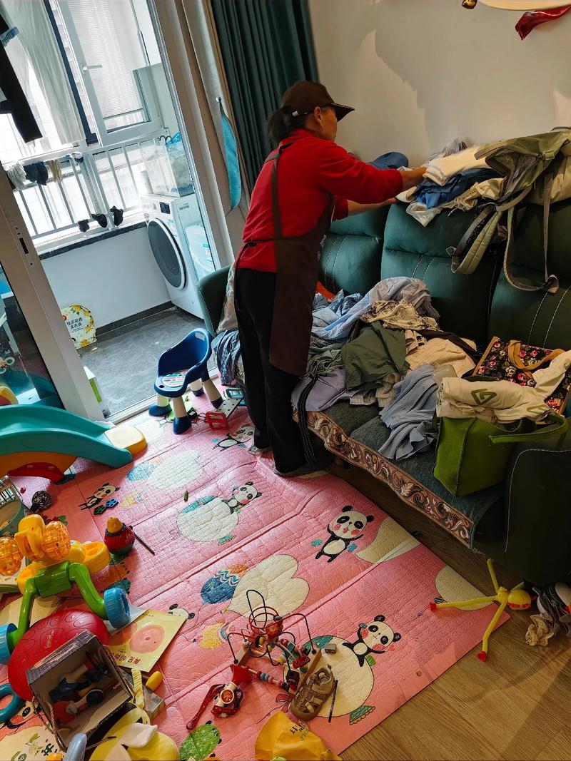 家政乱象频发，如何选到靠谱的保洁服务？